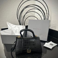 Balenciaga Women’s Handbag 