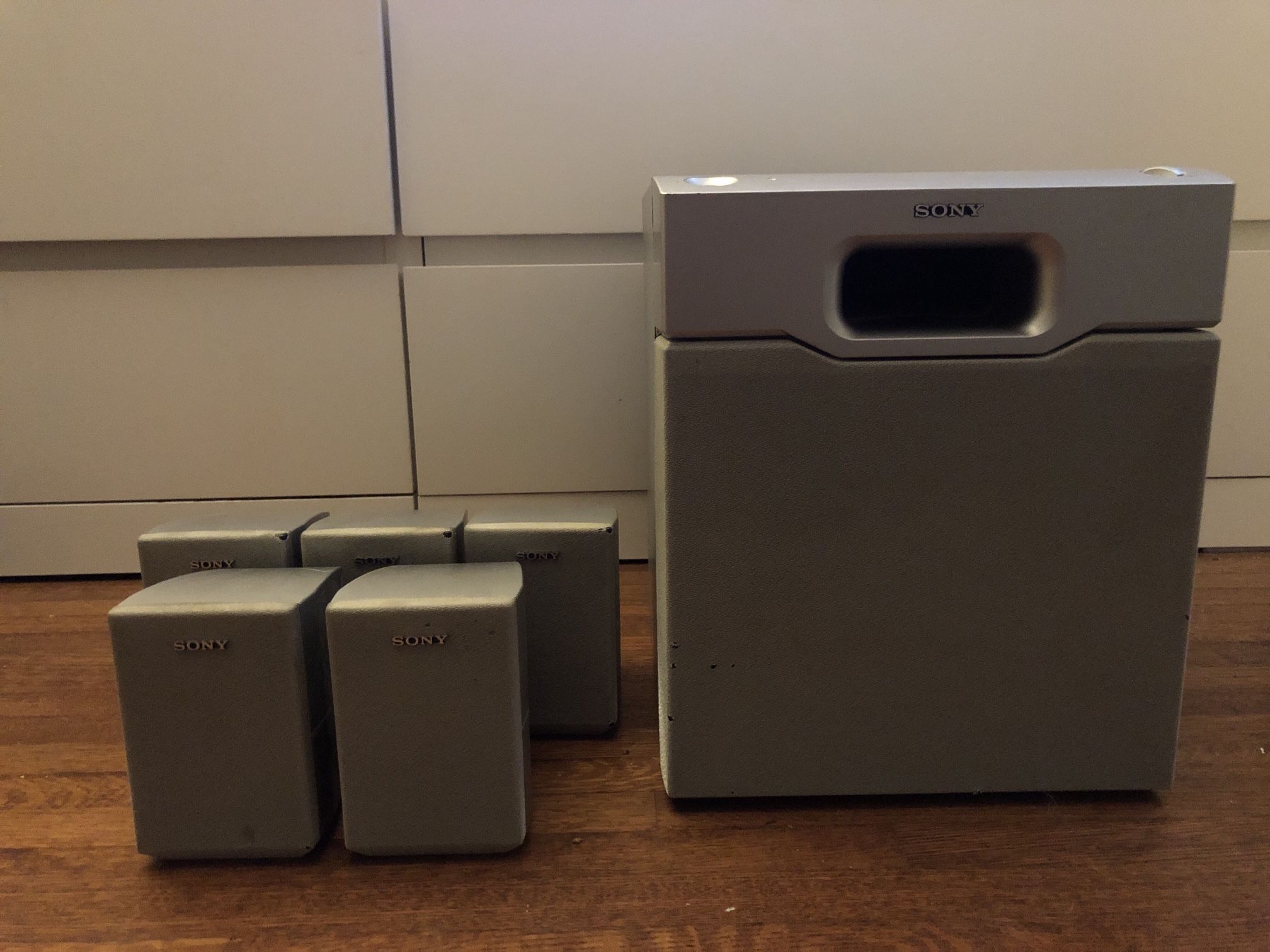Sony SA-WMSP1 Active Subwoofer & Surround Sound Satellite Speaker System SS-MSP1