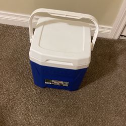White And Blue Mini Cooler