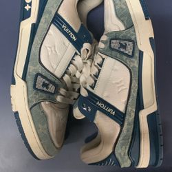 Louis Vuitton Trainer Sneaker 