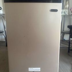 Whynter Mini Fridge