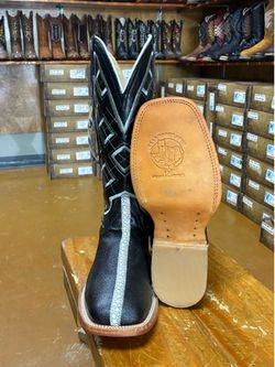 Men’s Boots