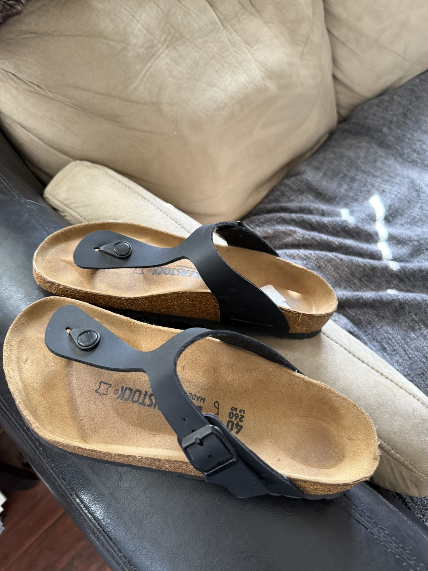 Women’s Birkenstocks Size 9