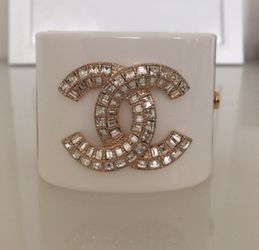 Fashion bangle