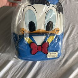 Donald duck disney backpack 