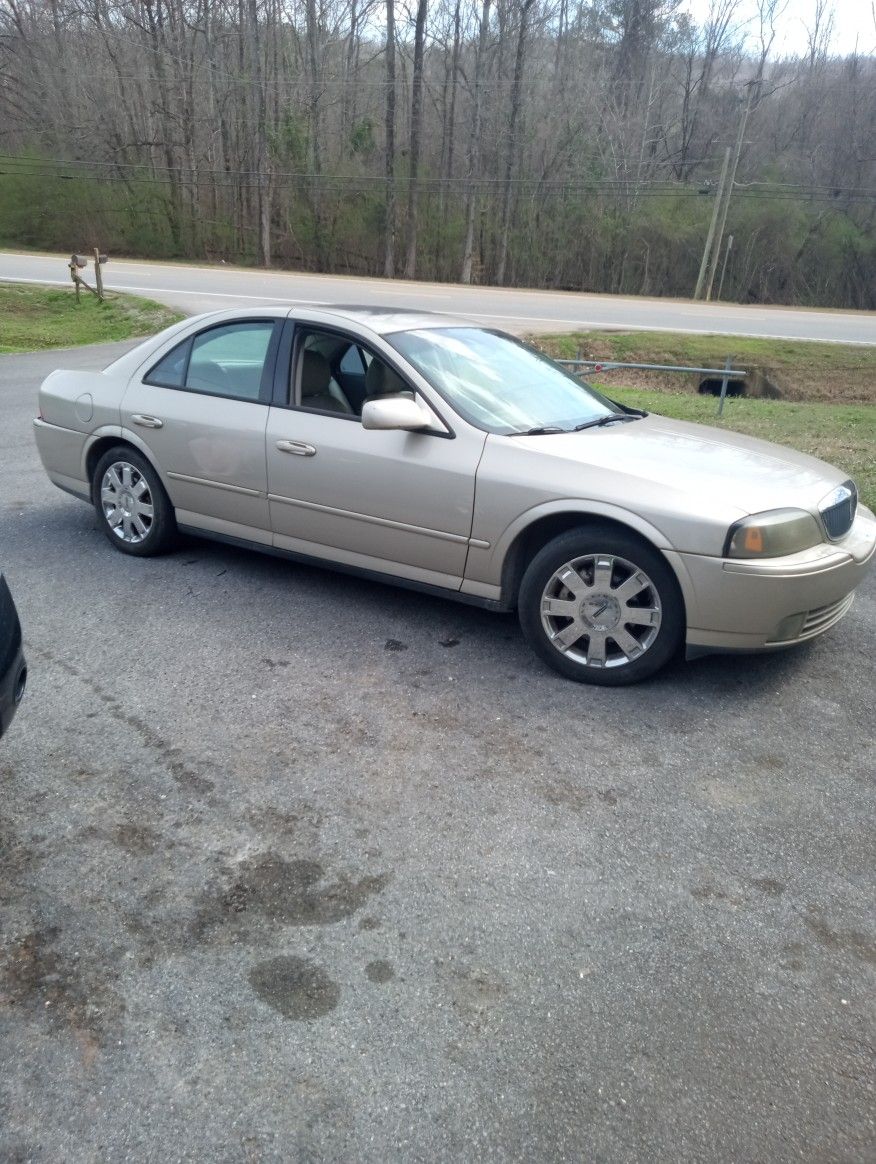 2004 Lincoln LS