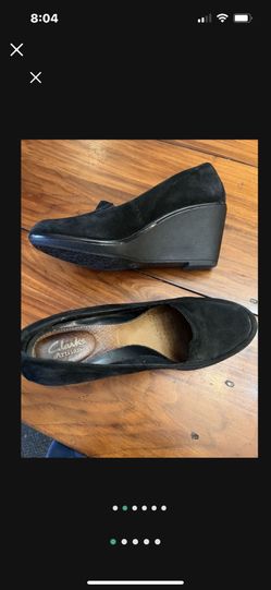Like New Woman’s Clarks Shoes. Size 8. Leather/Suede like Material. Worn Once. Paid over $40.