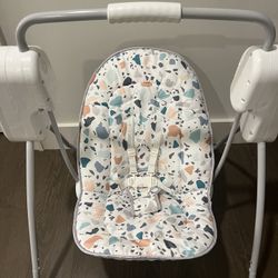 Compact Baby Swing