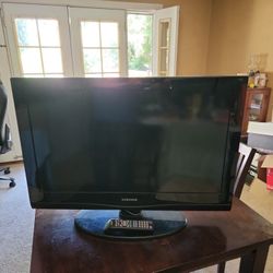 32" 720p Samsung TV 