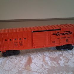 Lionel 15000 D&RGW waffle side boxcar
