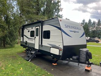 2021 Keystone Springdale 21’ Travel Trailer