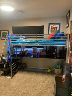 Bunk bed