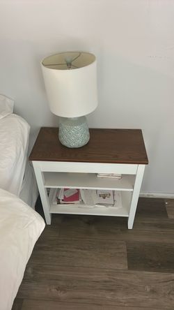 Free side table