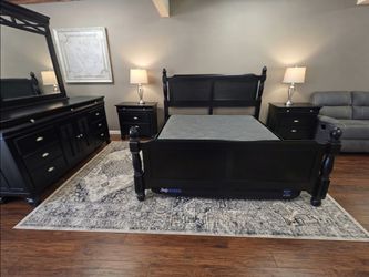 American Signature Furniture Solid Wood King Bedroom Set Delivery Available