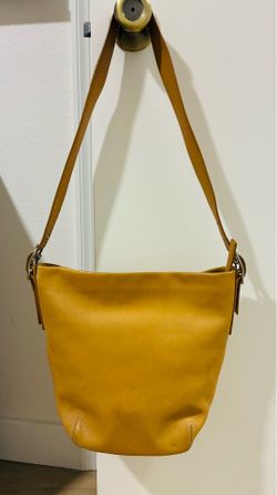 Coach leather Shoulder bag