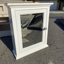 Medicine Cabinet Wall Shelf Mirror 