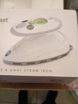 Steamfast Stow & Away Steam Iron