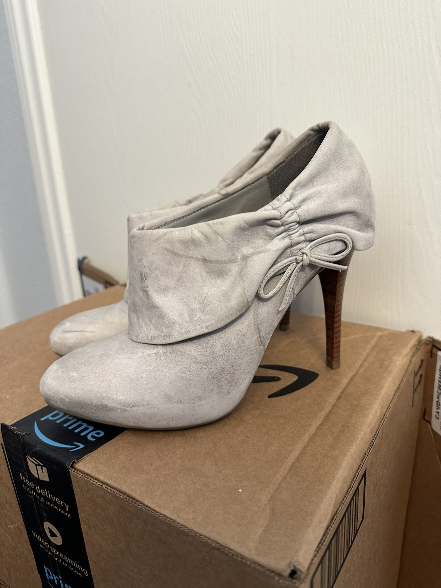 Guess Booties