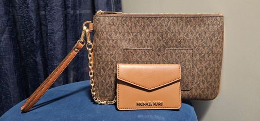 Michael Kors wristlet 2 in 1 large