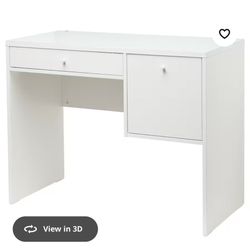 Ilea Desk With Glass Top 
