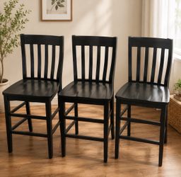 Wooden bar/counter stools