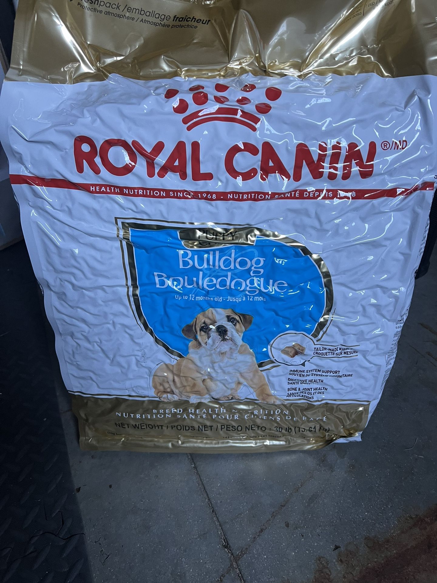 Royal Canin 30lbs BULLDOG Dog Food