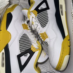 Air Jordan 4