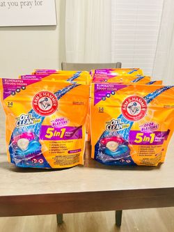 Arm & Hammer OxiClean 5-in-1 Laundry Paks – $3 each