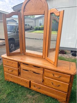 FREE dresser