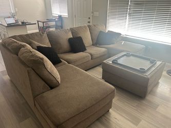 Sectional couch