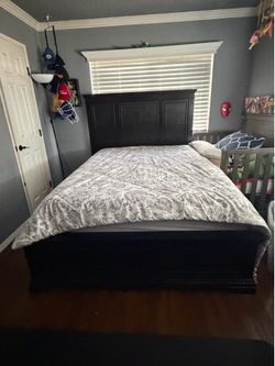 Queen size bed frame