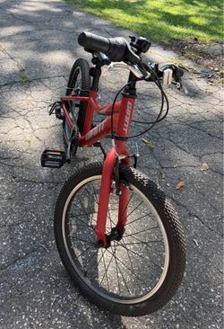 Giant Mountain Bike Red 20”