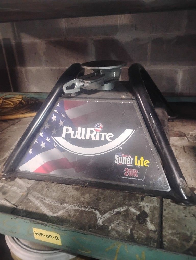 Pullrite Hitch 20k