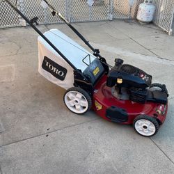 Toro Self Propelled Lawn Mower