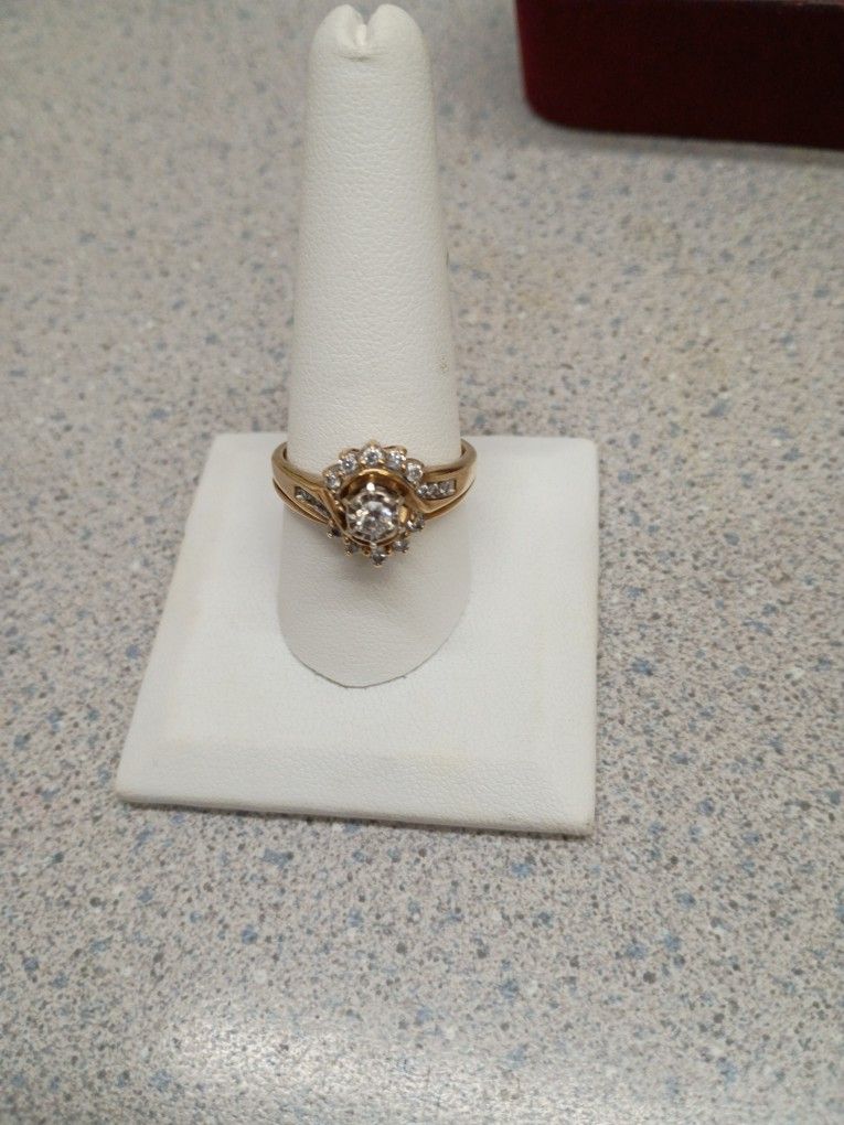 5.6 Grams Of 14 Karat Gold Engagement Ring