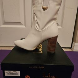 LULUS BOOTS  81/2, & 9