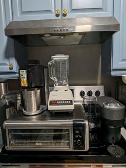 Waring Juicer, Ostwrizer Blender, Ninja Multi Cook & Nespresso Machine