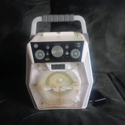 Singing Machine Karaoke With Compact Disc!