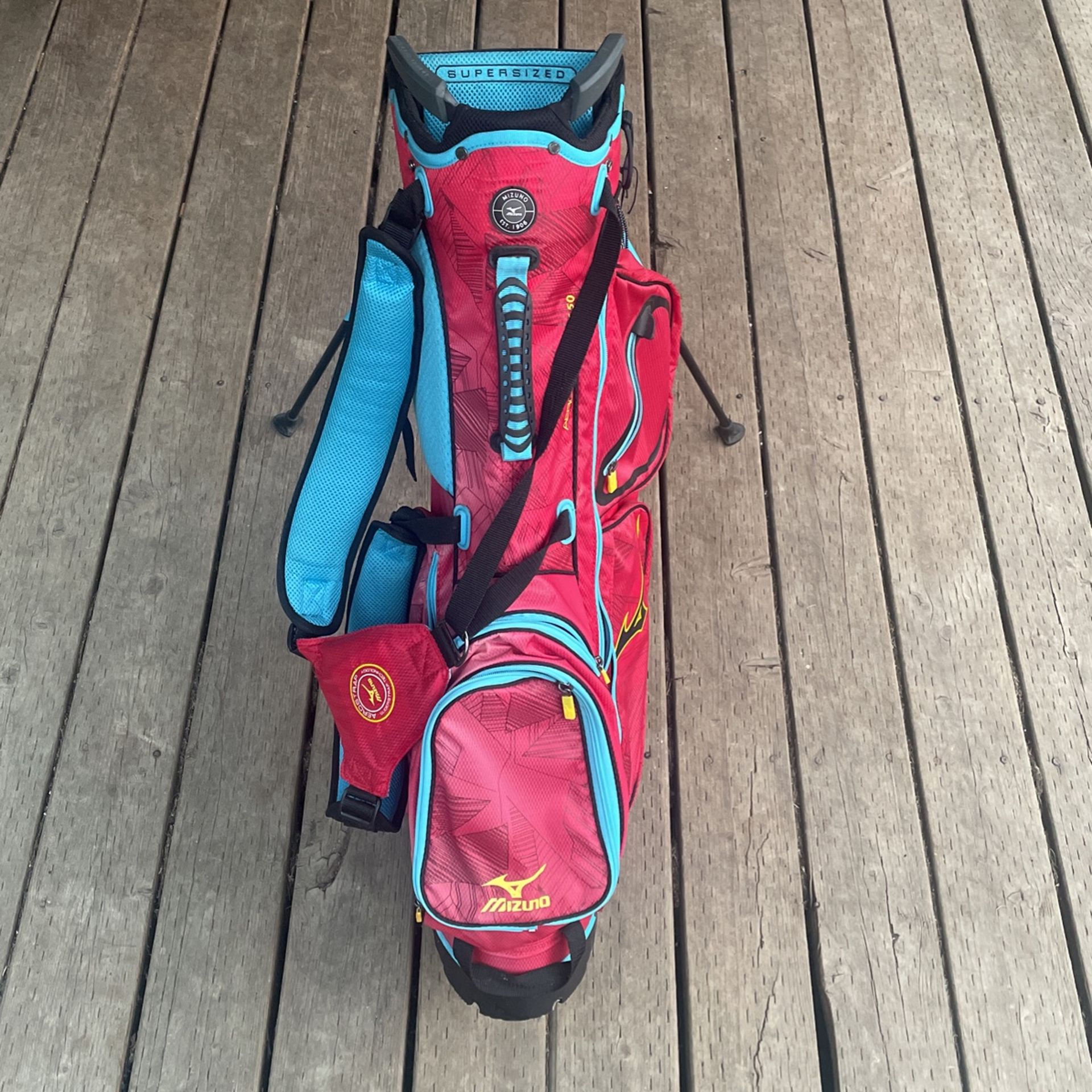Mizuno eight50 cart bag top