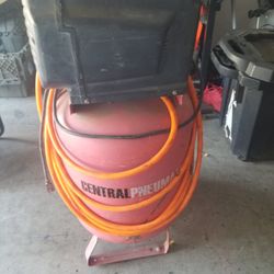 120 Works Good Air Compressor 