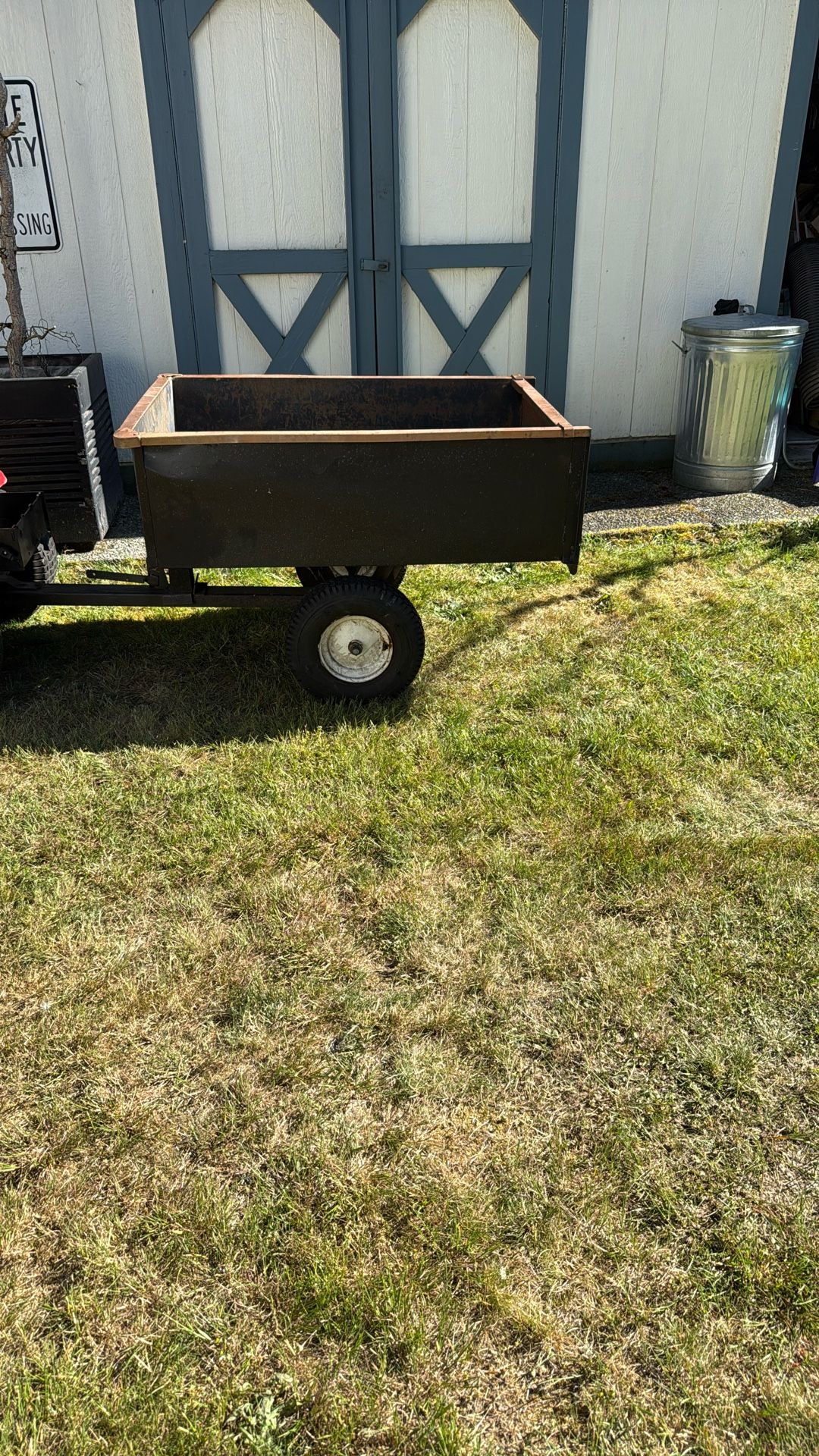 Lawn Tractor Cart