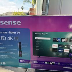 Hisense Roku TV 55” UHD 4K 