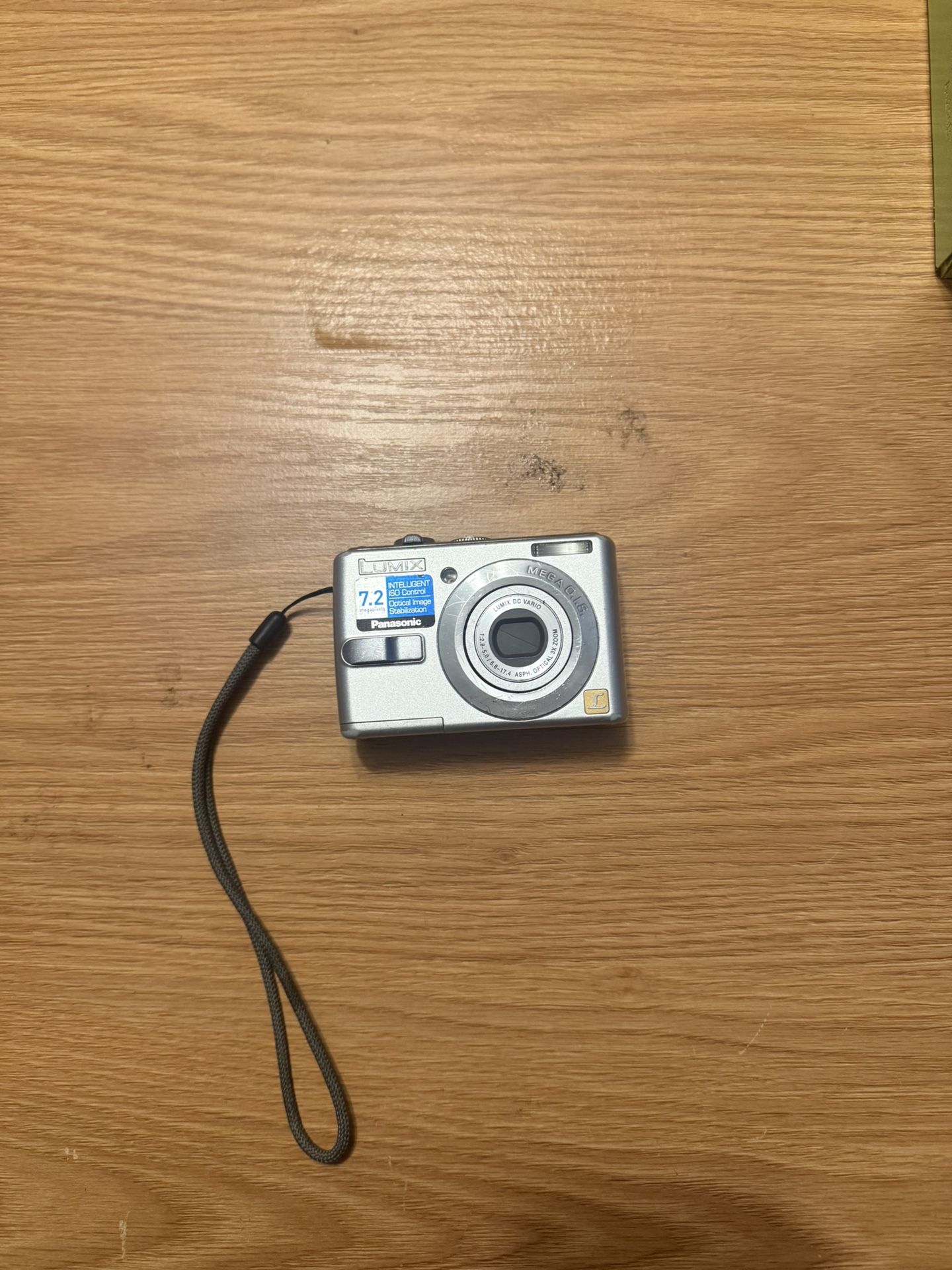Panasonic Lumix DMC-LZ7