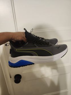New Puma Men's Shoe Size 11.5