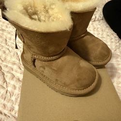 UGG Mini Bailey Bow II Boot - Toddler