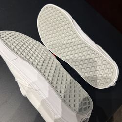 Vans  👟 classic slip on NWB Style VN0A38F7ODJ men's 7 women's 8.5