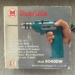 Vintage Makita Cordless Driver Drill Rechargeable Model 6040DW Original Box