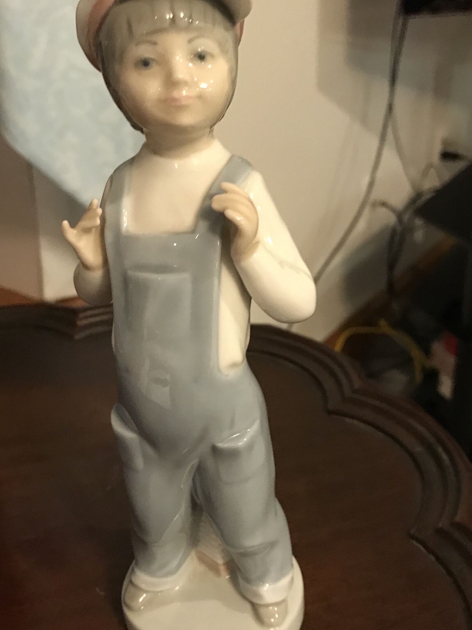 Lladro Boy from Madrid Porcelain Figurine