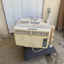 Window AC 7000 BTU