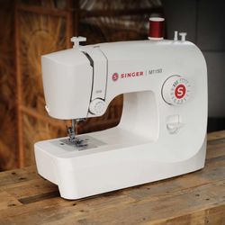 Singer Sewing Machine 